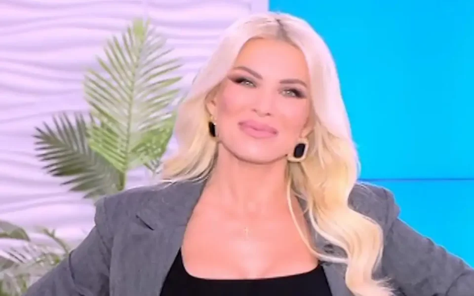 Κατερίνα Καινούργιου: "Θεέ μου, πόσο λίγοι είμαστε μπροστά στους γιατρούς"