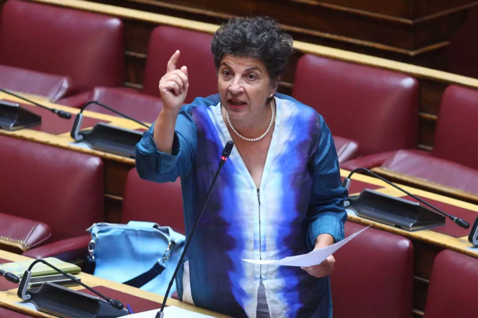 Η Κυριακή Μάλαμα ανεξαρτητοποιήθηκε – Η 4η βουλευτής που φεύγει από τον ΣΥΡΙΖΑ