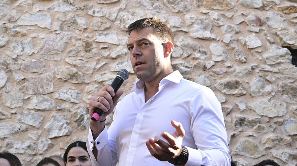 ΣΤΕΦΑΝΟΣ ΚΑΣΣΕΛΑΚΗΣ