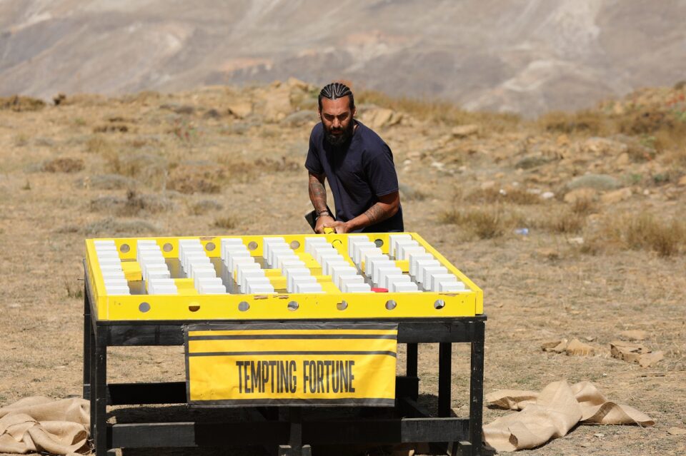 "Tempting Fortune" με τον Γιάννη Τσιμιτσέλη: Το ρίσκο οδηγεί στην αποχώρηση απόψε στις 21:00 στον ΣΚΑΙ
