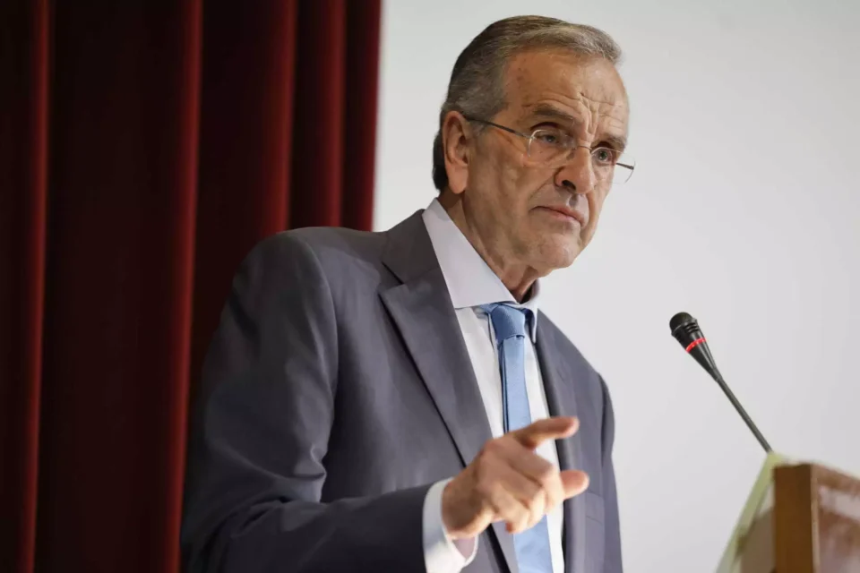 Αντώνης Σαμαράς: "Κριτής ο λαός και η ιστορία" - Η πρώτη δήλωση μετά τη διαγραφή του από τη ΝΔ
