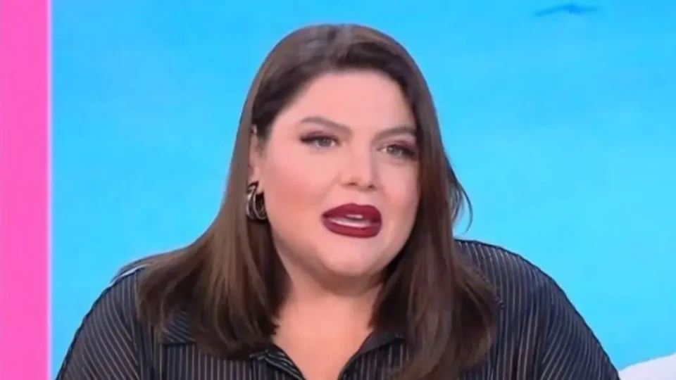 Δανάη Μπάρκα: Συγκινημένη στην έναρξη της εκπομπής της - Τι συνέβη;