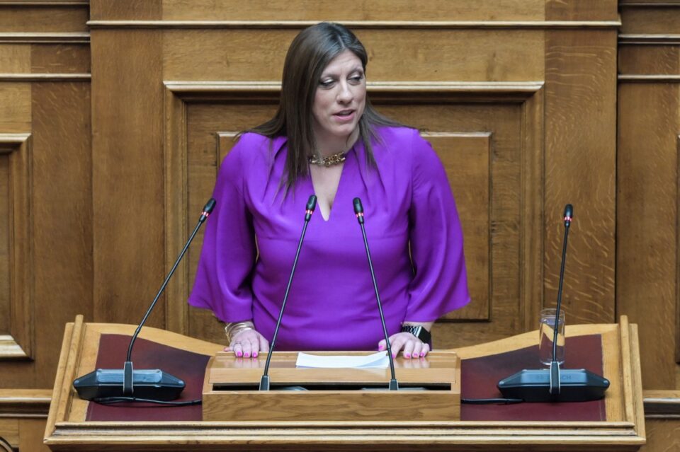 Τη δημιουργία επίσημου φορέα καταγραφής των γυναικοκτονιών ζήτησε η Ζωή Κωνσταντοπούλου και με Επίκαιρη Ερώτηση
