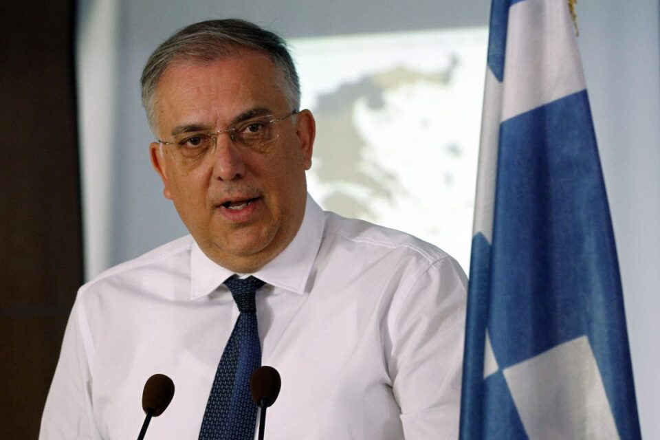 Τάκης Θεοδωρικάκος: Χρηματοδότηση 151 επενδυτικών σχεδίων της δράσης «Έξυπνη Μεταποίηση» με 102,5 εκατ. ευρώ