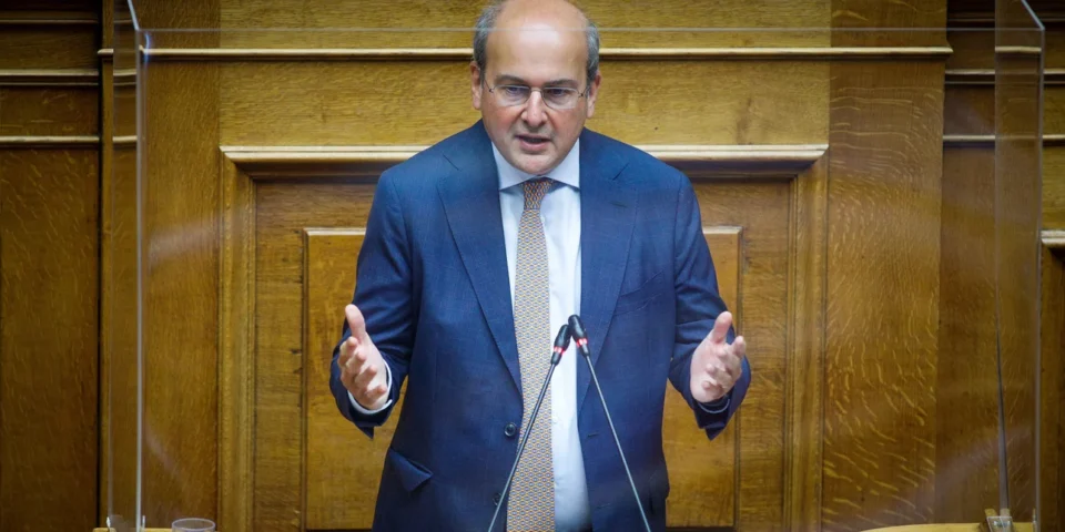 Κωστής Χατζηδάκης: Ο Προϋπολογισμός 2025 συνδυάζει δημοσιονομική σύνεση, ανάπτυξη και δράσεις κοινωνικής συνοχής