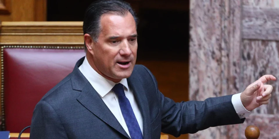 Άδωνις Γεωργιάδης στη Βουλή: "Πλησιάζουν τα 2.000 τα δωρεάν απογευματινά χειρουργεία"