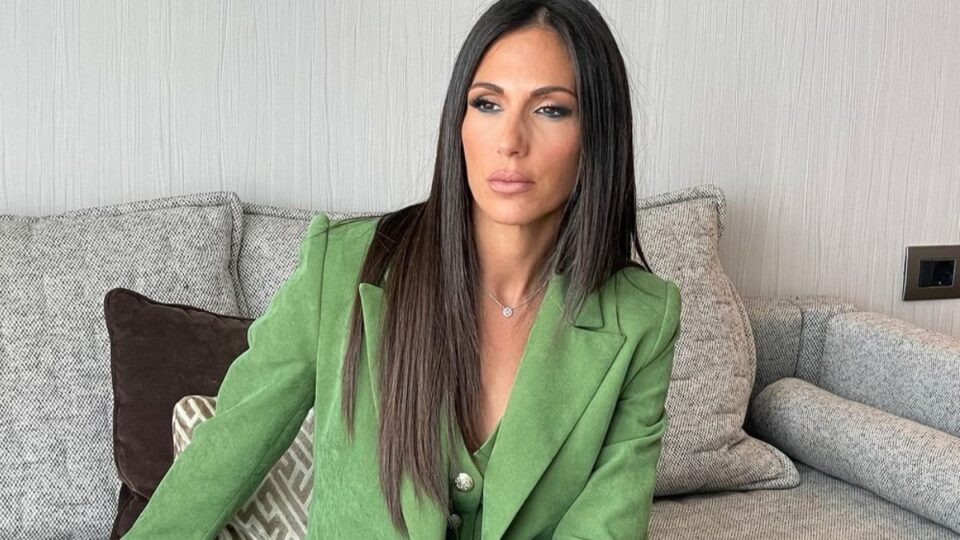 Ανθή Βούλγαρη: "Βάζω στην κοιλιά μου να ακούει Ρουβά"