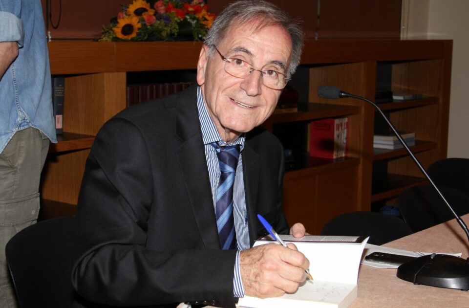 Σοκάρει ο Πάνος Σόμπολος: "Τη βρήκαμε καμένη με τα τρία της παιδιά αγκαλιά"