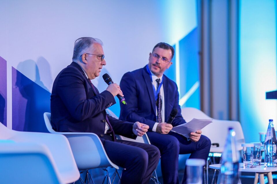 Τάκης Θεοδωρικάκος στο 1ο Industry Summit: "Κίνητρα για επενδύσεις στις παραμεθόριες περιοχές"