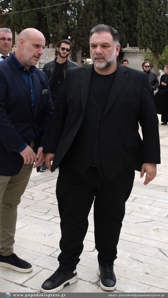 ΓΡΗΓΟΡΗΣ ΑΡΝΑΟΥΤΟΓΛΟΥ