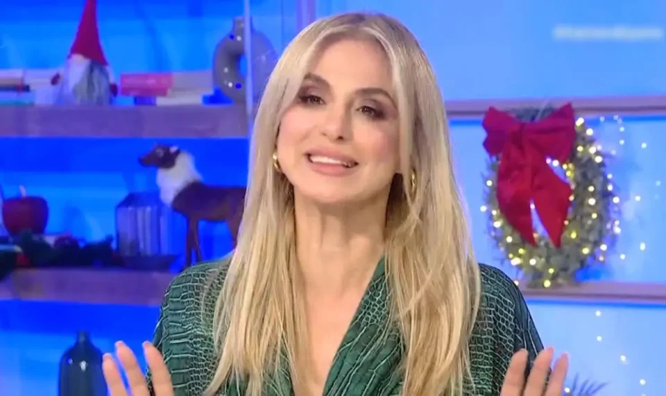 Ζωή Κρονάκη: "Δεν ξέρω για ποιον λόγο όλο αυτό το άγχος και η ανησυχία με την ηλικία"