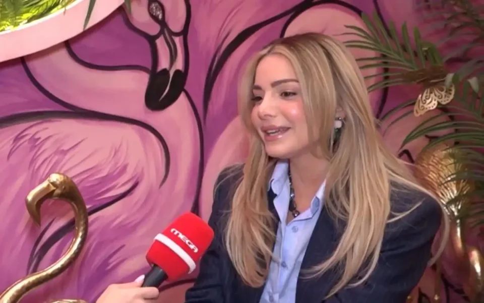 Ζόζεφιν: "Είναι καλό να κρατάς μια σχέση για τον εαυτό σου αλλά είμαι ένα κορίτσι που μου αρέσει να το εκφράζω"