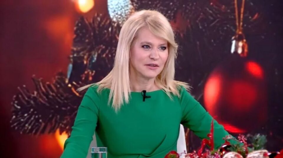 Θεοδώρα Τζάκρη: «Ο ΣΥΡΙΖΑ είναι ένα κόμμα αργόμισθων γραφειοκρατών»