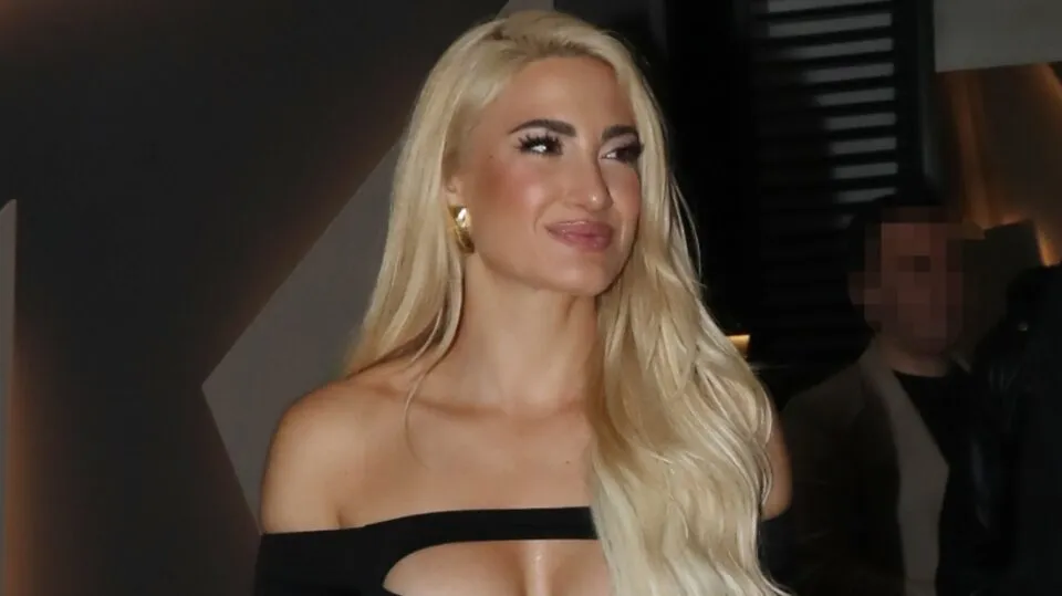 Η Iωάννα Τούνη έβαλε υαλουρονικό στα χείλη