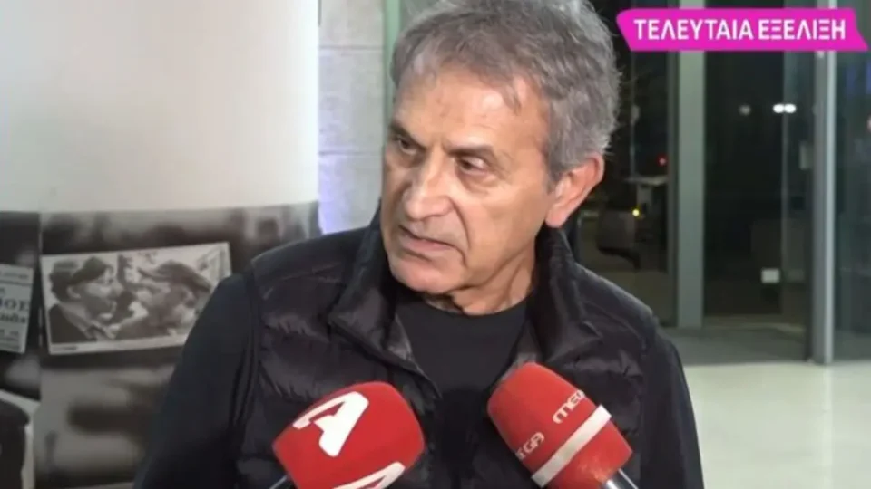 Ούτε λέξη από τον Γιώργο Νταλάρα για τον Βασίλη Παπακωνσταντίνου