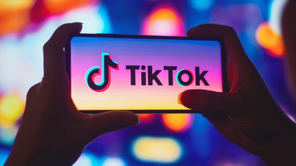 ΑΥΤΟ ΗΤΑΝ! Τέλος το Tik Tok - Πότε θα εφαρμοστεί η απόφαση