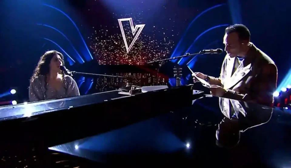 The Voice: Όλοι μιλούν για τη χθεσινή συνεργασία Σπανού-Μουζουράκη - "Μάγεψαν" το κοινό