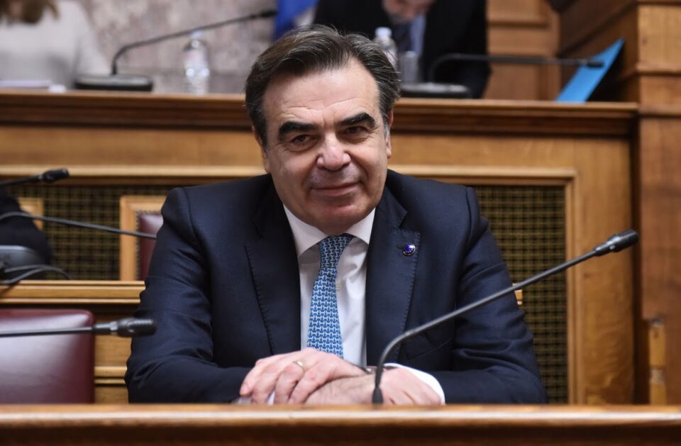 Μαργαρίτης Σχοινάς στην Telegraph: "Ο Κιρ Στάρμερ πρέπει να επιστρέψει τα Γλυπτά του Παρθενώνα στην Ελλάδα"