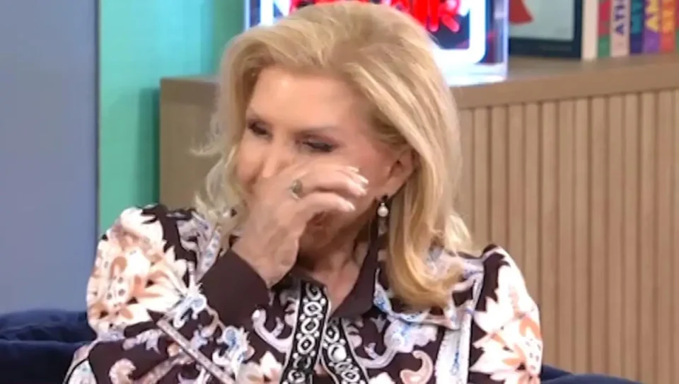 "Λύγισε" η Λίτσα Πατέρα: "Τα τελευταία δύο χρόνια στον ΑΝΤ1 στενοχωρήθηκα"