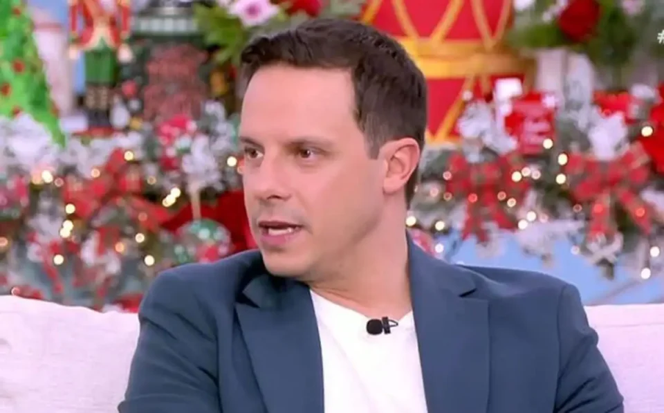 Δημήτρης Μακαλιάς για Δημήτρη Παπανώτα: "Χάθηκε η τηλεοπτική μπάλα και πήγε να γίνει χυδαίο"