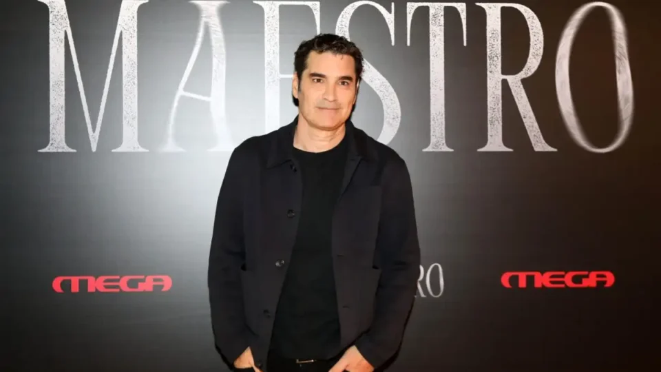Χριστόφορος Παπακαλιάτης: Η απάντηση για το νέο κύκλο του Maestro που δεν περιμέναμε!