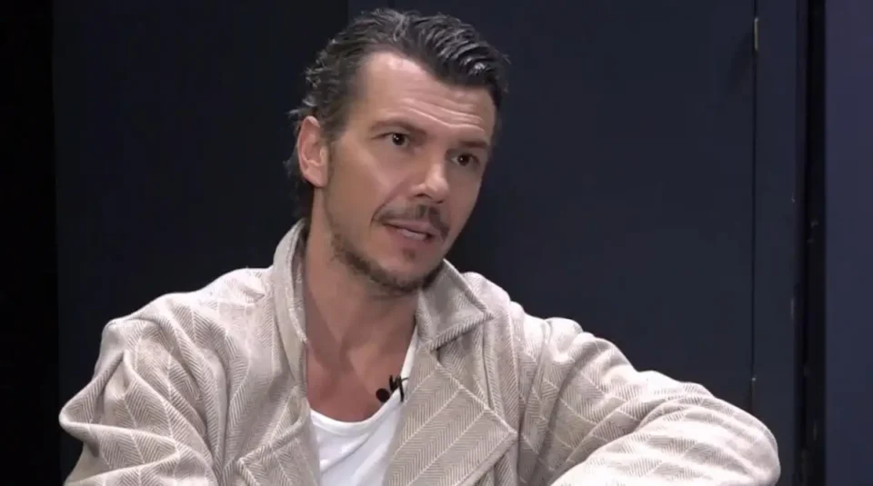 Ιωάννης Παπαζήσης: "Δεν μου λέει τίποτα ότι έπαιξα στην Επίδαυρο"
