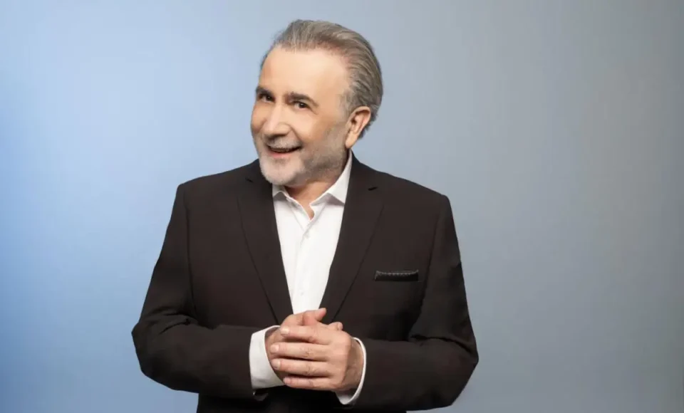 Λάκης Λαζόπουλος: "Δεν έφυγα εγώ για να επιστρέψω. Υπήρξε μία εποχή απαγόρευσης"