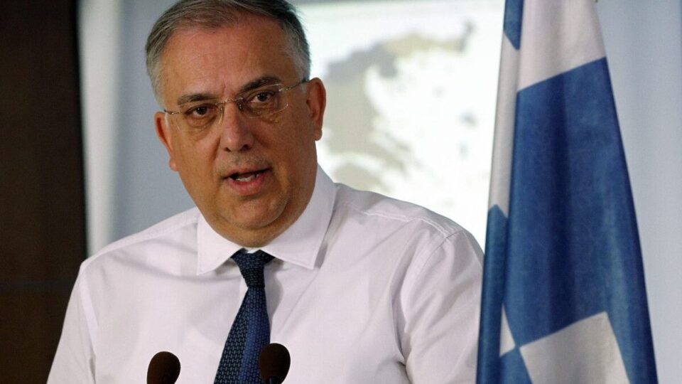 Τάκης Θεοδωρικάκος: Με σχέδιο και σκληρή δουλειά συνεχίζουμε την προσπάθεια αποκλιμάκωσης των τιμών