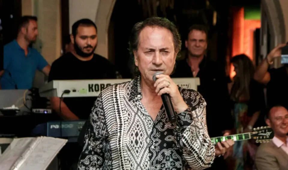 Μάκης Χριστοδουλόπουλος: Η δημόσια συγγνώμη του ιδιοκτήτη που τον απέλυσε - "Ήταν λάθος"