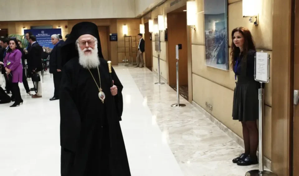 Αρχιεπίσκοπος Αναστάσιος: Σε λαϊκό προσκύνημα η σορός του στο Μητροπολιτικό Ναό Αθηνών