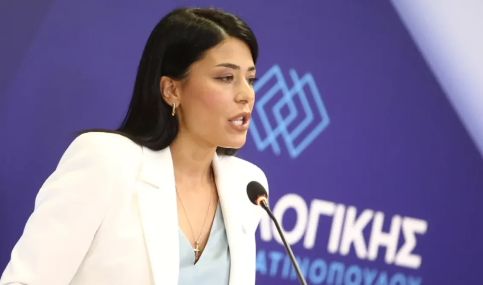 Αφροδίτη Λατινοπούλου: Θέλω απέλαση μεταναστών. Στο πρόγραμμά μου θα υποσχεθώ εικόνες ΗΠΑ και Τραμπ