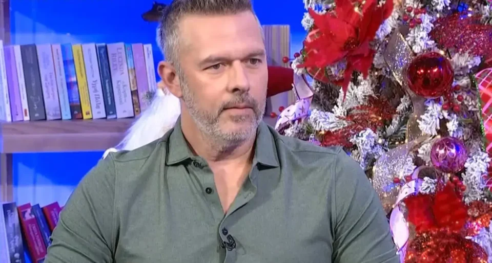 Χρήστος Λούλης: "Είχα ξεκόψει από τους παλιούς μου φίλους και από τους ίδιους μου τους γονείς. Μιλούσα μαζί τους όσο ήταν αναγκαίο"
