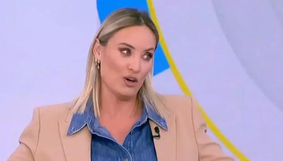 Ελεονώρα Μελέτη: "Μέλη του ΕΛΚ χαρακτήρισαν «αριστερό σκουπίδι» το κείμενό μου για τις αμβλώσεις"