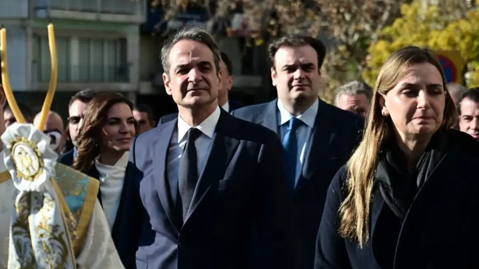 Κυριάκος Μητσοτάκης: "Η ηλιόλουστη Ελλάδα γιορτάζει με λαμπρότητα τα Θεοφάνεια αντλώντας δύναμη και ελπίδα από το μήνυμά τους"