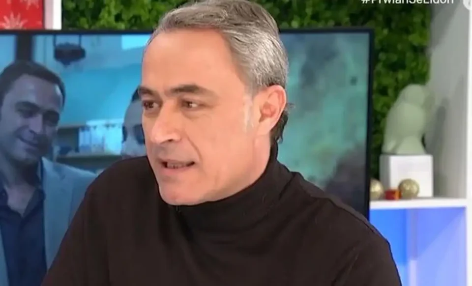 Θανάσης Κουρλαμπάς: "Η οικειότητα φέρνει σιγά σιγά και συναισθήματα. Δεν είναι ένας συνάδελφος ο Γιώργος Γαλίτης. Πάνω στη σκηνή είμαστε ένας άνθρωπος"