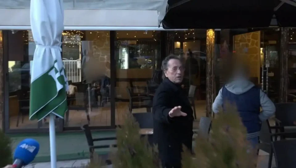 Μάκης Χριστοδουλόπουλος: "Ζητάω συγγνώμη. Δεν είμαι τέτοιο παιδί και τέτοιος άνθρωπος"