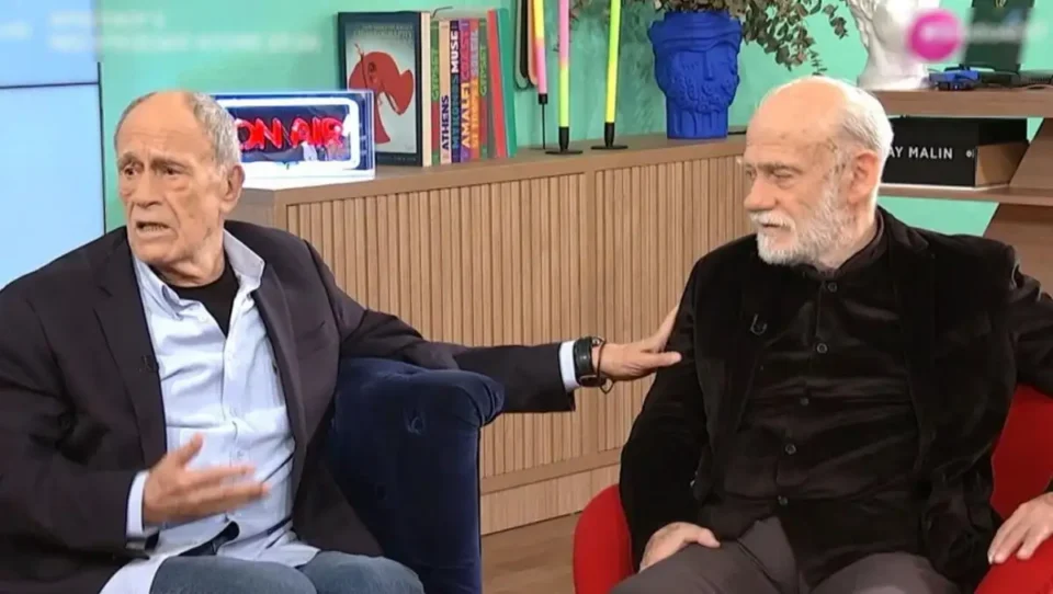 Συγκινούν ο Γιάννης Δημαράς και ο Γιώργος Λιάνης: "Ο Κώστας Χαρδαβέλλας μας έστειλε ένα σπαρακτικό σημείωμα"