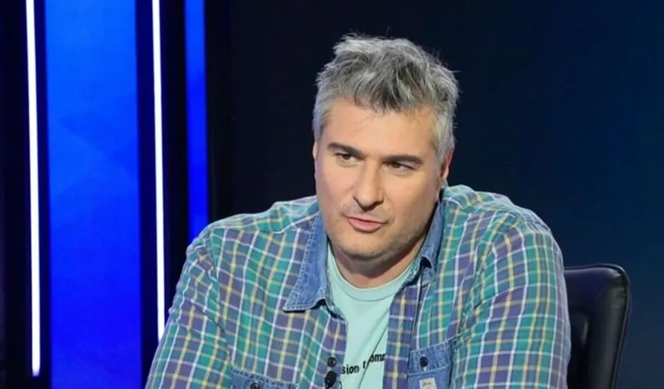 Νίκος Μωραΐτης: "Πέτυχα τον Δημήτρη Μητροπάνο στη χειρότερη περίοδο της ζωής του"