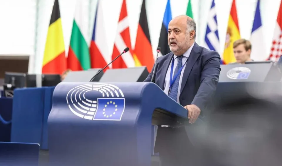 Τσιόδρας προς Κομισιόν: Άμεση ανάγκη για απλοποίηση ευρωπαϊκών διαδικασιών χρηματοδότησης έργων ψηφιακής υγείας