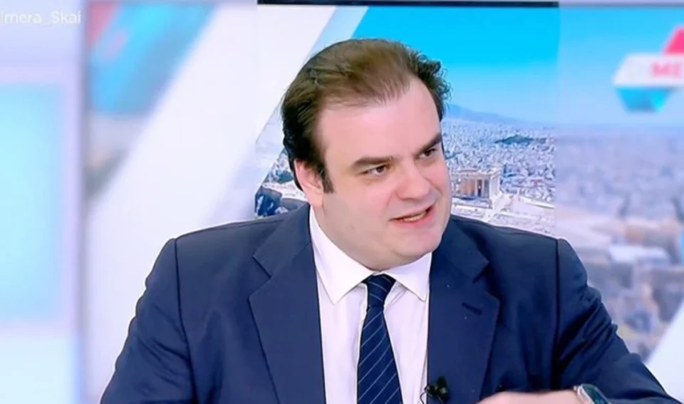 Κυριάκος Πιερρακάκης: 6 από τα πρώτα 10 σχολεία με τις υψηλότερες επιδόσεις στις πανελλαδικές είναι Πρότυπα - Κάθε παιδί μπορεί να διεκδικήσει την εισαγωγή του