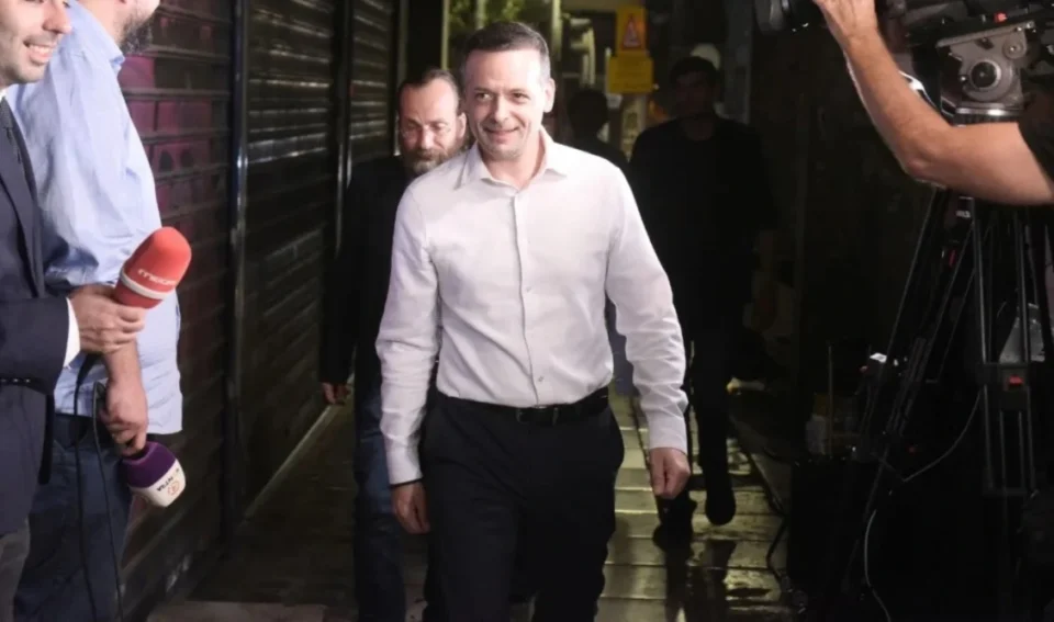 ΠΑΣΟΚ: Δείπνο Δούκα με κομματικά στελέχη ενόψει της συνεδρίασης της Κεντρικής Επιτροπής - Ποιοι πήγαν