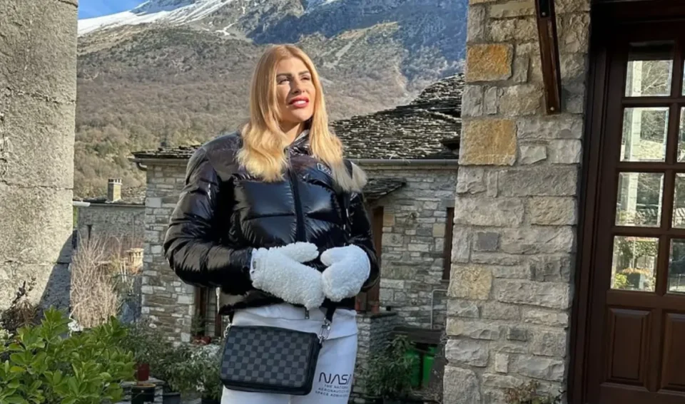 Ευρυδίκη Παπαδοπούλου: Η απόδραση στο Πάπιγκο με τον σύζυγό της τρεις μήνες μετά τη γέννηση του γιου τους