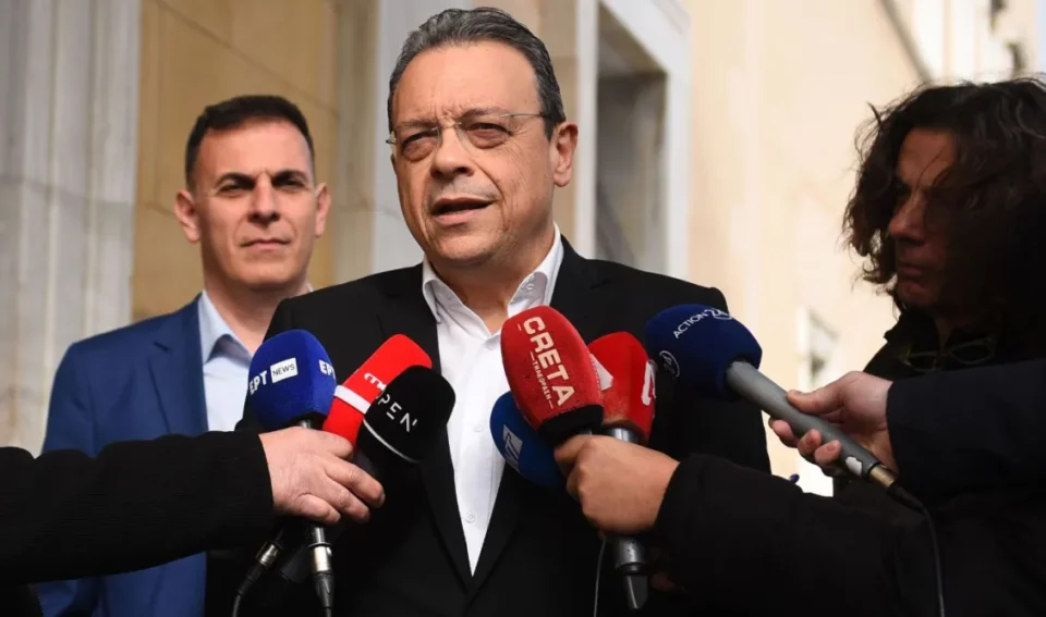 Φάμελλος για εκλογή Τασούλα: Η απονομιμοποίηση της εκλογής του προκύπτει από το ότι δεν τον ψήφισε κανείς άλλος πλην της ΝΔ