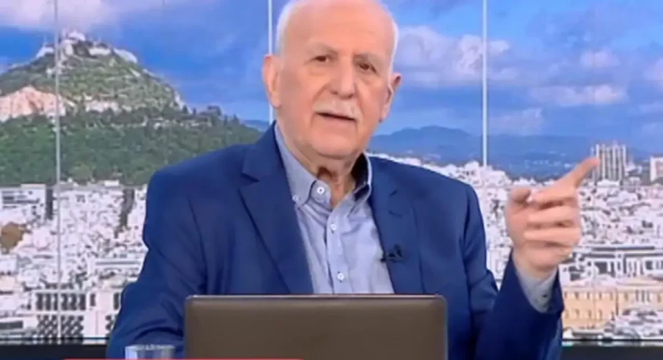 Ο Γιώργος Παπαδάκης σε ατάκα όλο νόημα στον αέρα: "Εγώ και ο Νικόλας Βαφειάδης είμαστε από τους πιο παλιούς στον ΑΝΤ1"