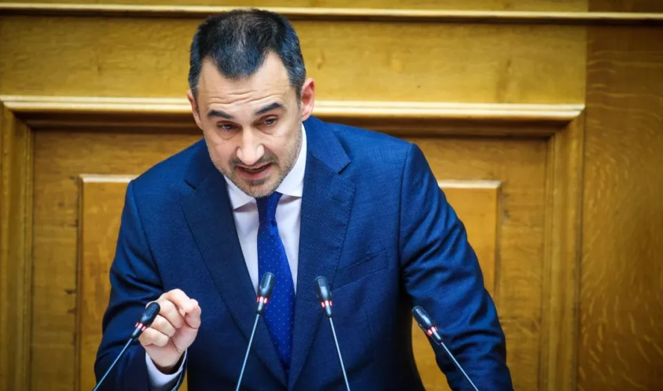 Αλέξης Χαρίτσης: Ο κ. Μητσοτάκης οφείλει να αφήσει τα επικοινωνιακά παιχνίδια και να έρθει στη Βουλή