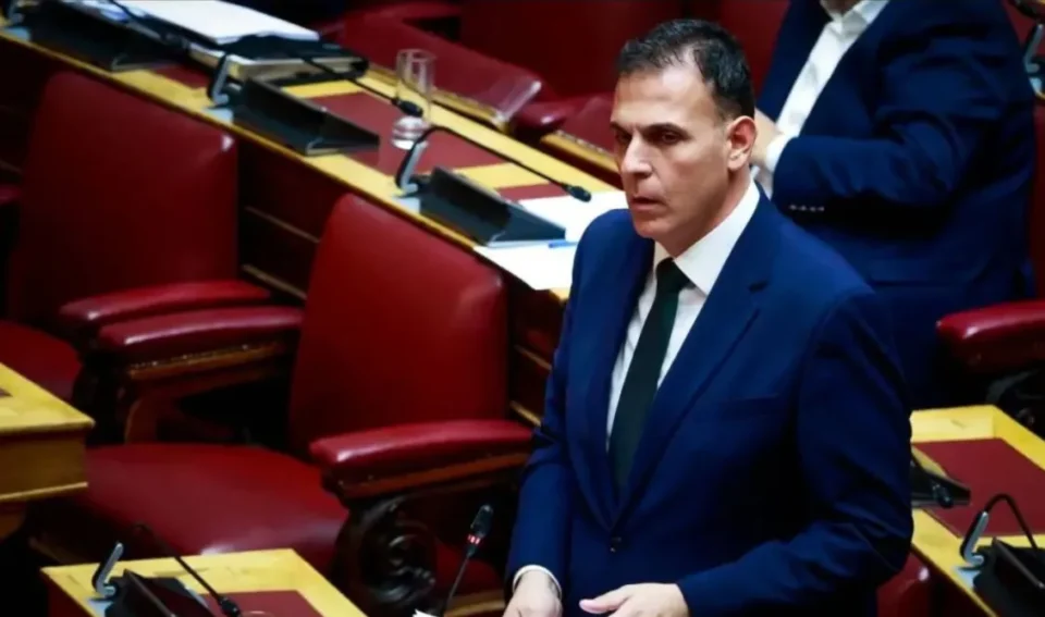 Τέμπη: Την παραίτηση Χρυσοχοΐδη ζήτησε ο Γιώργος Καραμέρος