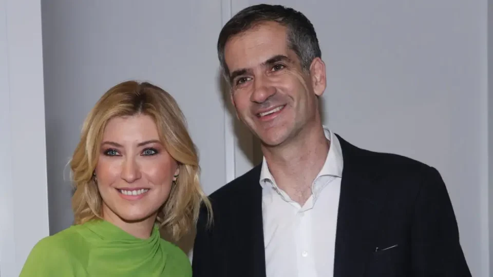 Ο Κώστας Μπακογιάννης έχει γενέθλια και η Σία Κοσιώνη του εύχεται: "Χρόνια πολλά μοναδικέ μου"