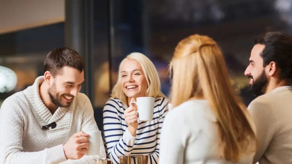 5 τρόποι για να ξυπνήσετε το πρωί χωρίς να πιείτε καφέ