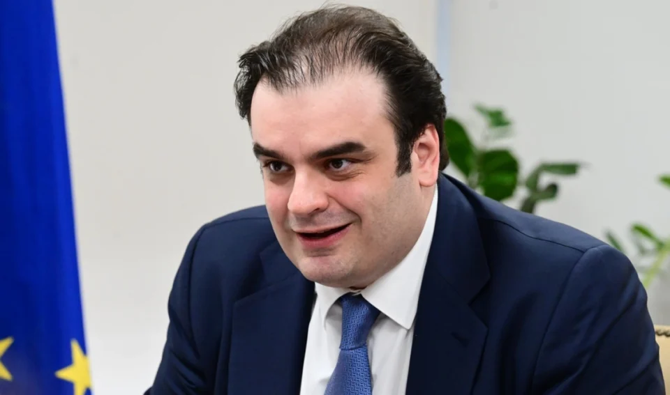 Κυριάκος Πιερρακάκης για κατώτατο μισθό: "Χτίζουμε μια υγιή οικονομία"