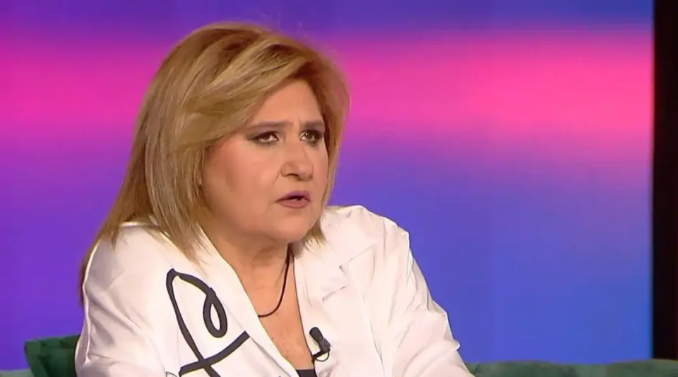 Λένα Αλκαίου: "Όταν τον είδα μπροστά μου με τη γυναίκα του, μου κόπηκαν τα πόδια"
